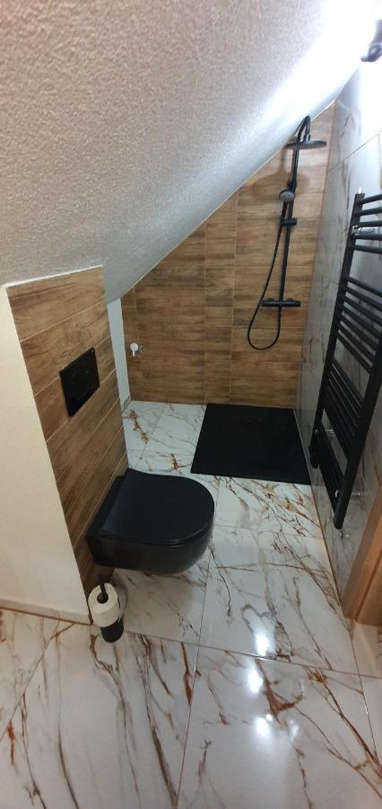 Apartmany Scarlett Mýto pod Ďumbierom Buitenkant foto